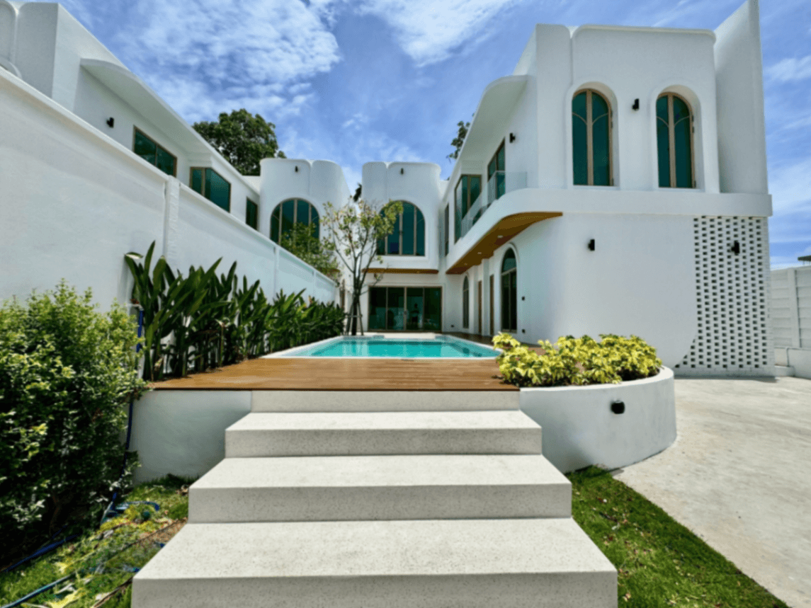 พูลวิลล่าหลังใหญ่ ใกล้หาดจอมเทียน พัทยา